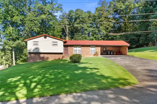 1511 Pleasant View DR, Talbott, TN 37877