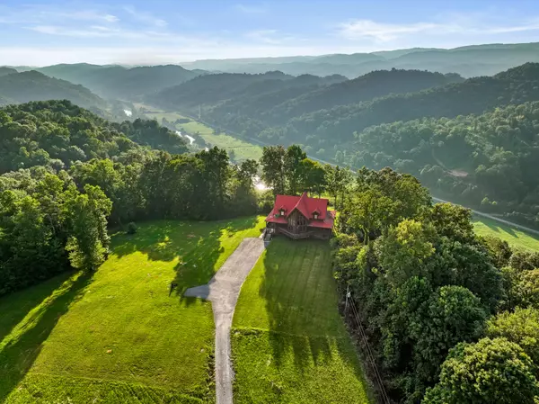 Sneedville, TN 37869,556 Riverbluff Dr