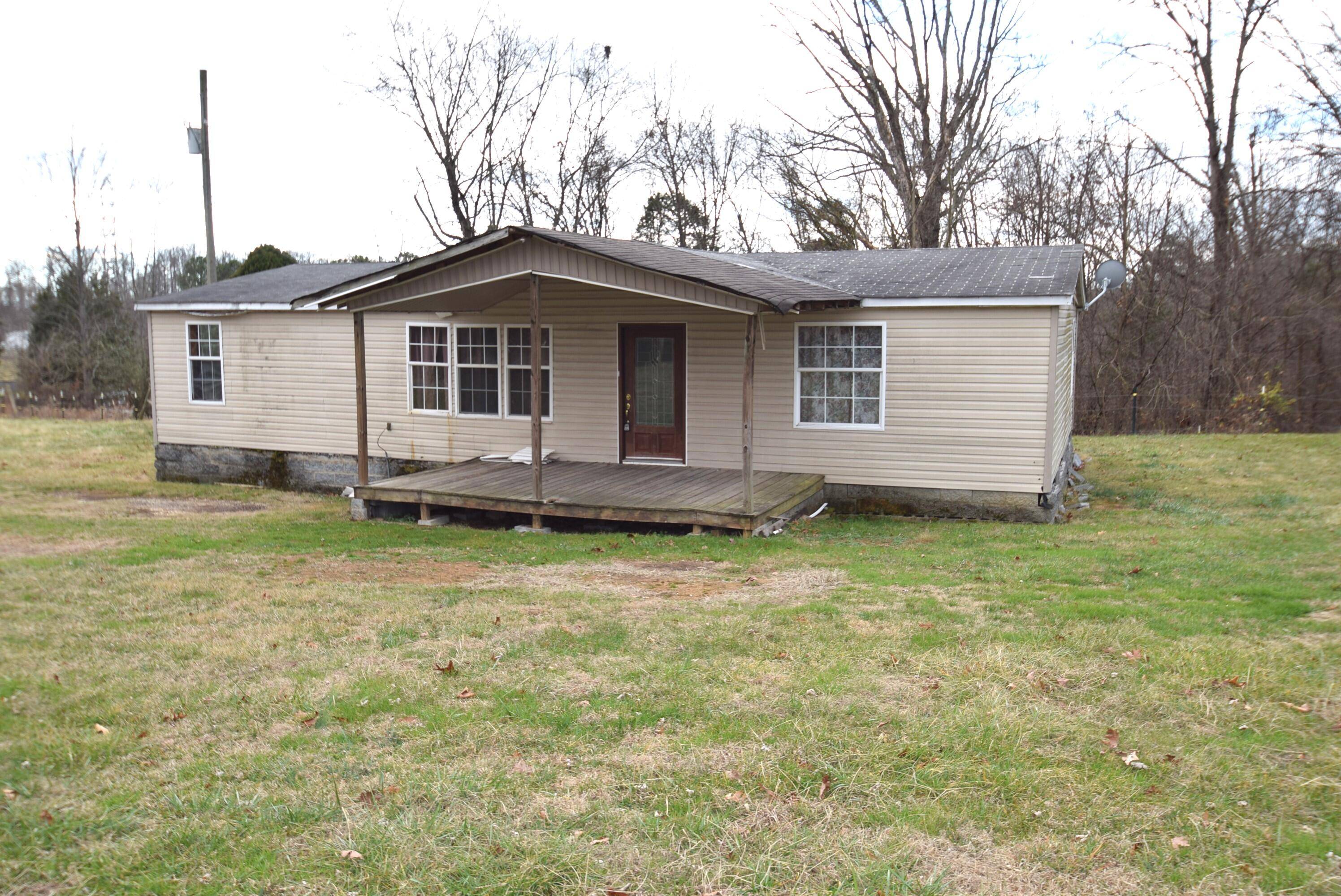 3205 Fish Hatchery RD, Morristown, TN 37813