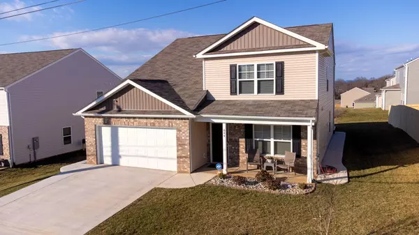 644 Hillview LN, Jefferson City, TN 37760