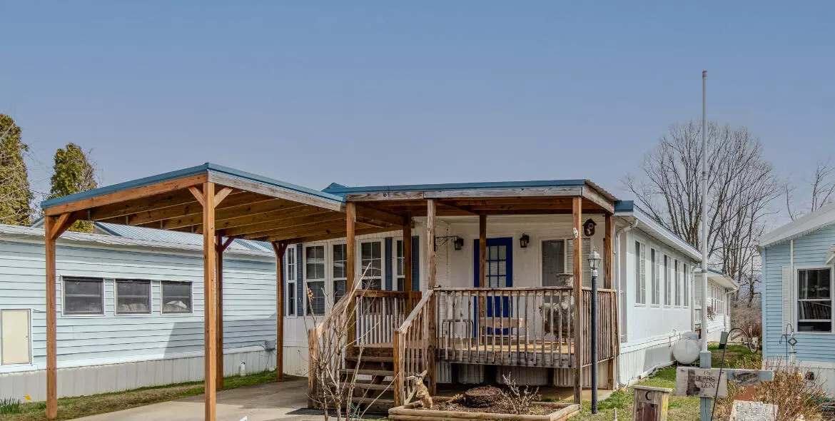 Townsend, TN 37882,1135 Kinglet ST