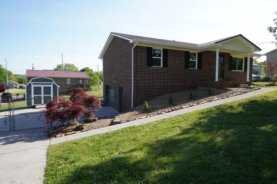 315 Shamrock DR, Jefferson City, TN 37760