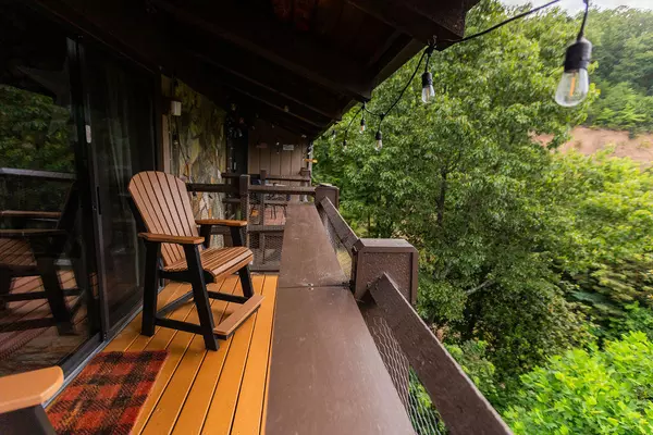 Sevierville, TN 37876,1081 Cove RD #634