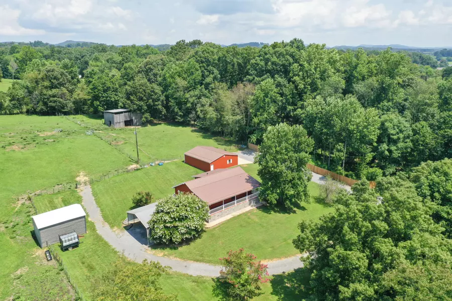 177 Whitaker RD, Bulls Gap, TN 37711