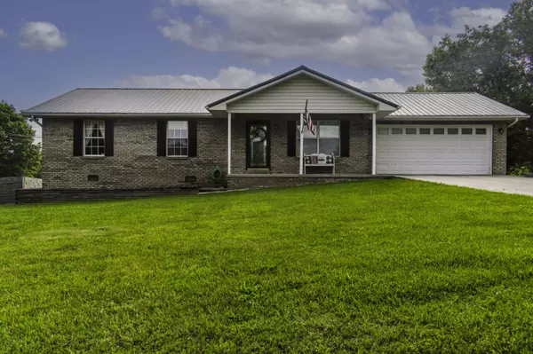 New Tazewell, TN 37825,167 Michal Lane LN