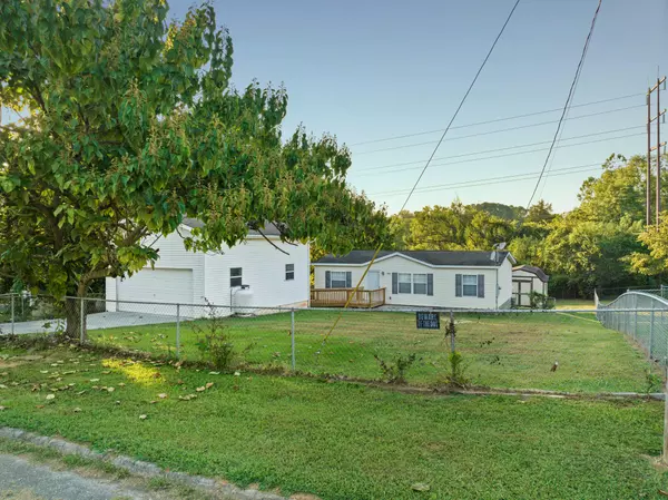 Morristown, TN 37814,1003 De Vault ST