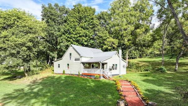 330 Robertson RD, Chuckey, TN 37641