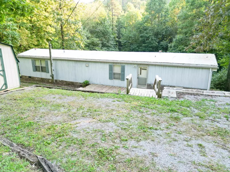 865 Whitaker RD, New Market, TN 37820