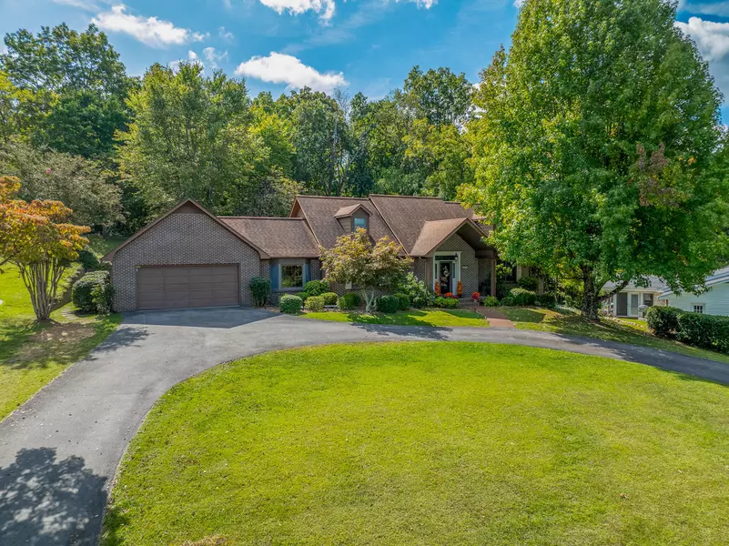 1310 Clinch View CIR, Jefferson City, TN 37760