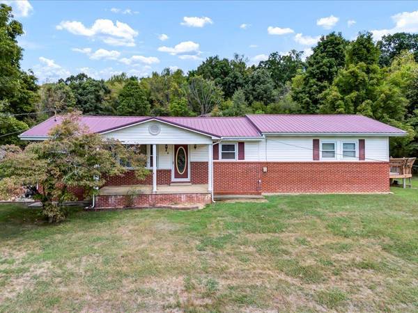 25 Blake LN, Chuckey, TN 37641