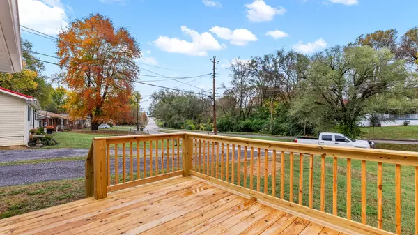 Morristown, TN 37813,316 Valley ST