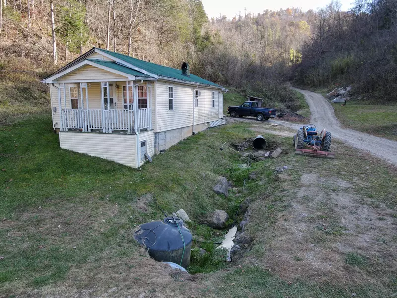 286 Willie RD, Treadway, TN 37881