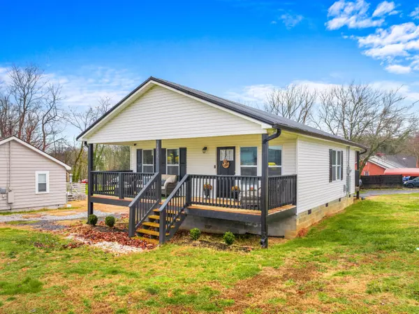 1331 Goodson AVE, Morristown, TN 37814