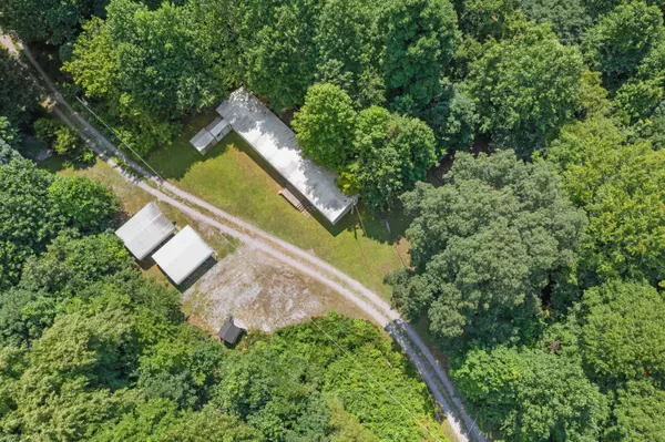 Sneedville, TN 37869,286 Prospect RD