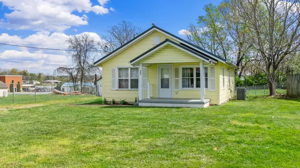 Morristown, TN 37814,304 Ridgelawn AVE