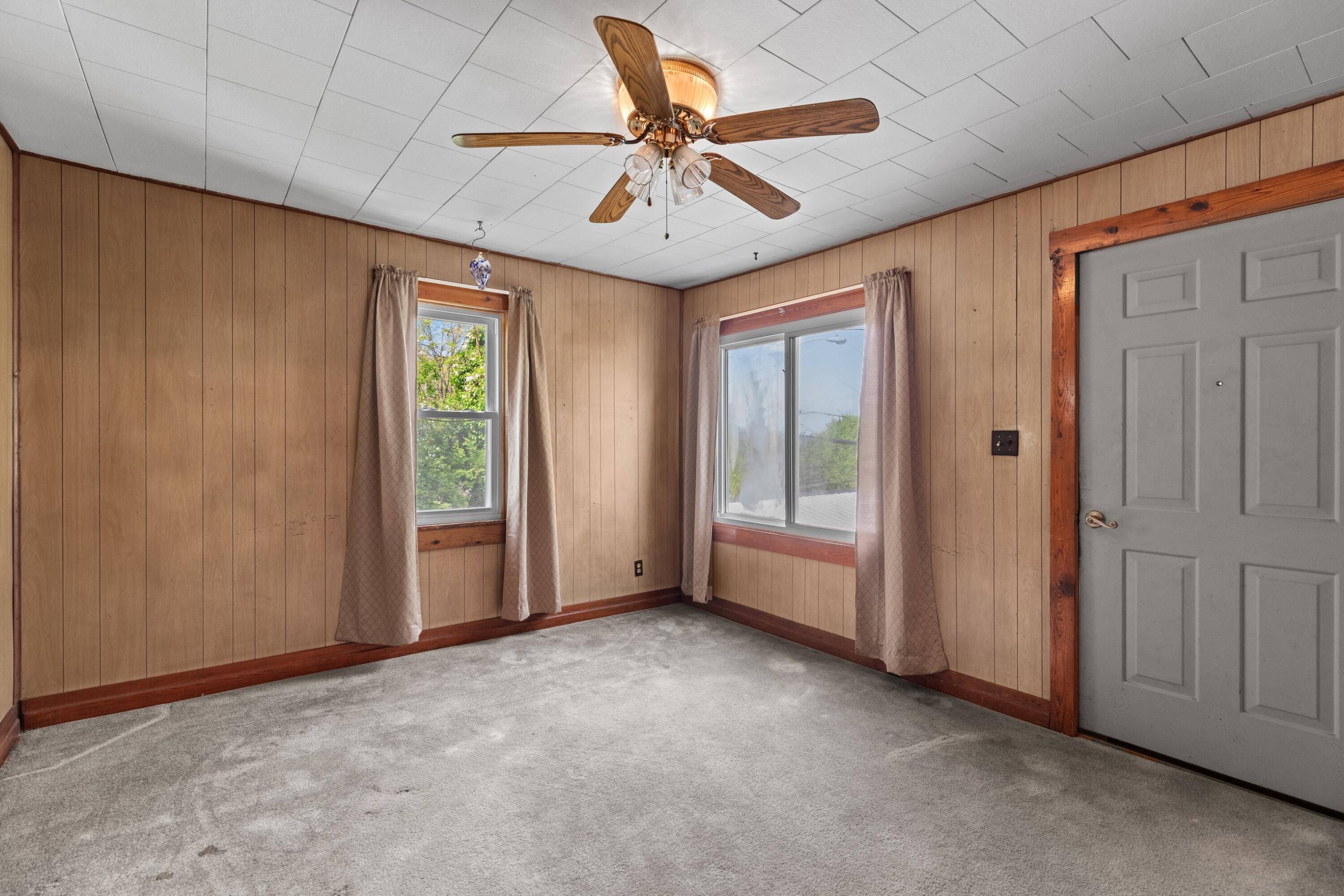 Kingsport, TN 37664,1900 Mountain View AVE