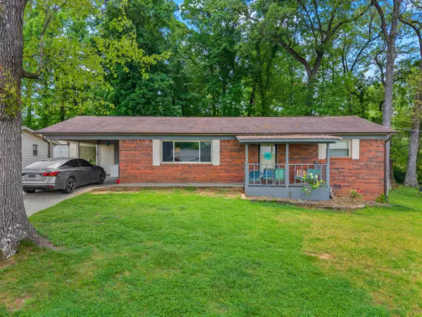 2308 Patricia CIR, Morristown, TN 37814
