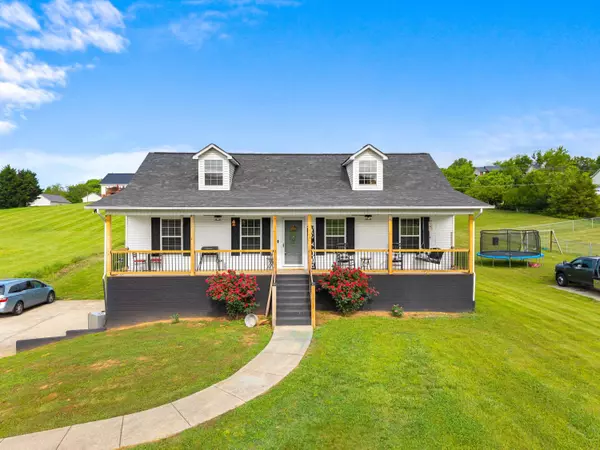 1784 Silver CIty RD, Whitesburg, TN 37891