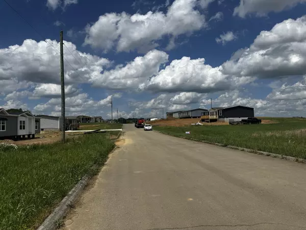 Morristown, TN 37813,1563 River Path PATH