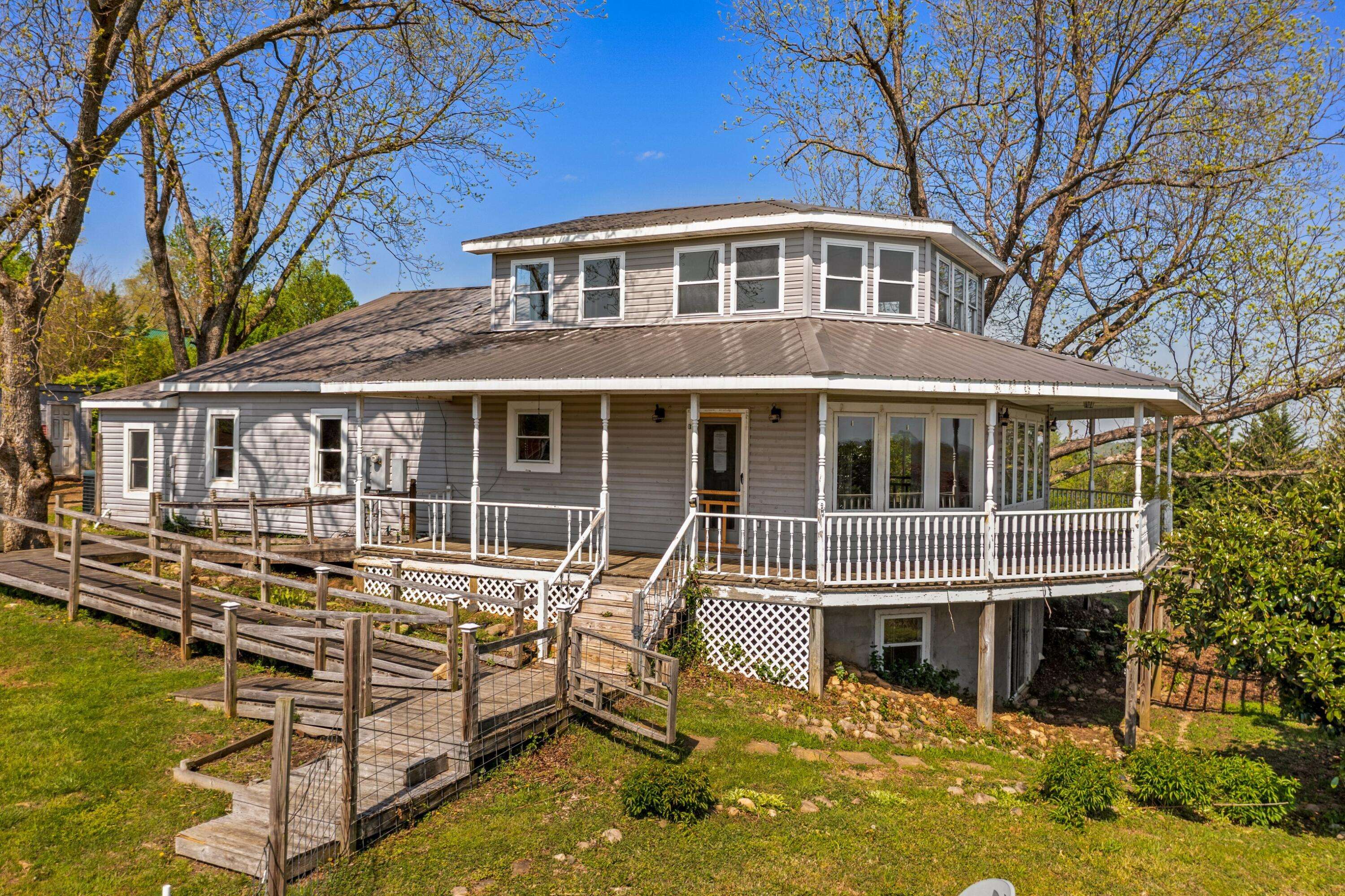 Greeneville, TN 37743,1480 Foxford RD