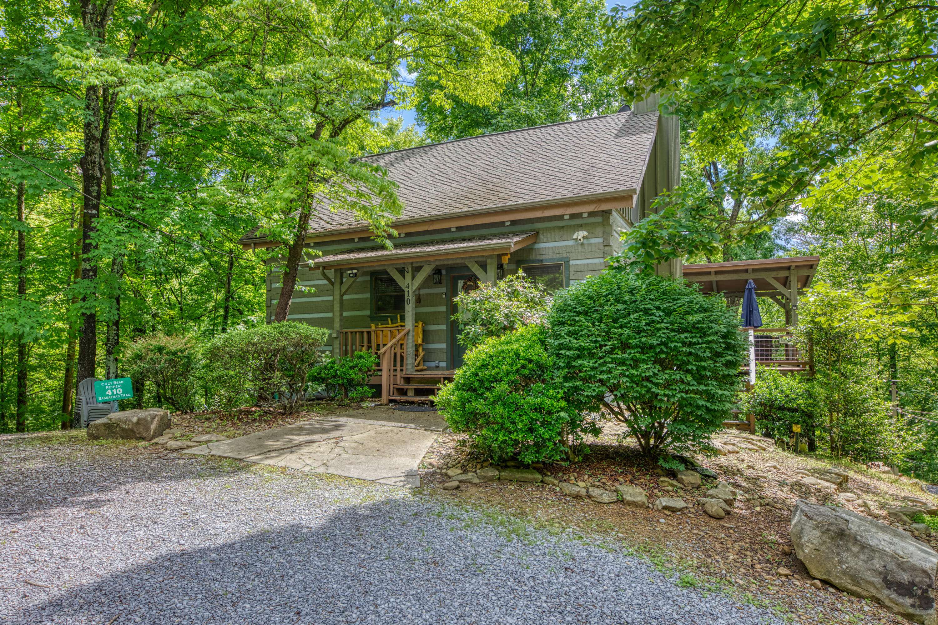 410 Sassafras TRL, Sevierville, TN 37876