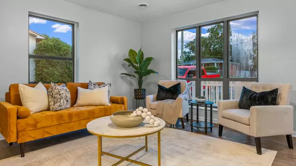 Morristown, TN 37813,703 Kelly ST