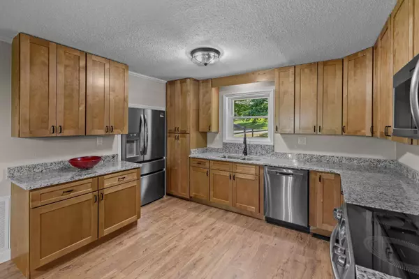 Jefferson City, TN 37760,627 Heather Brook CIR