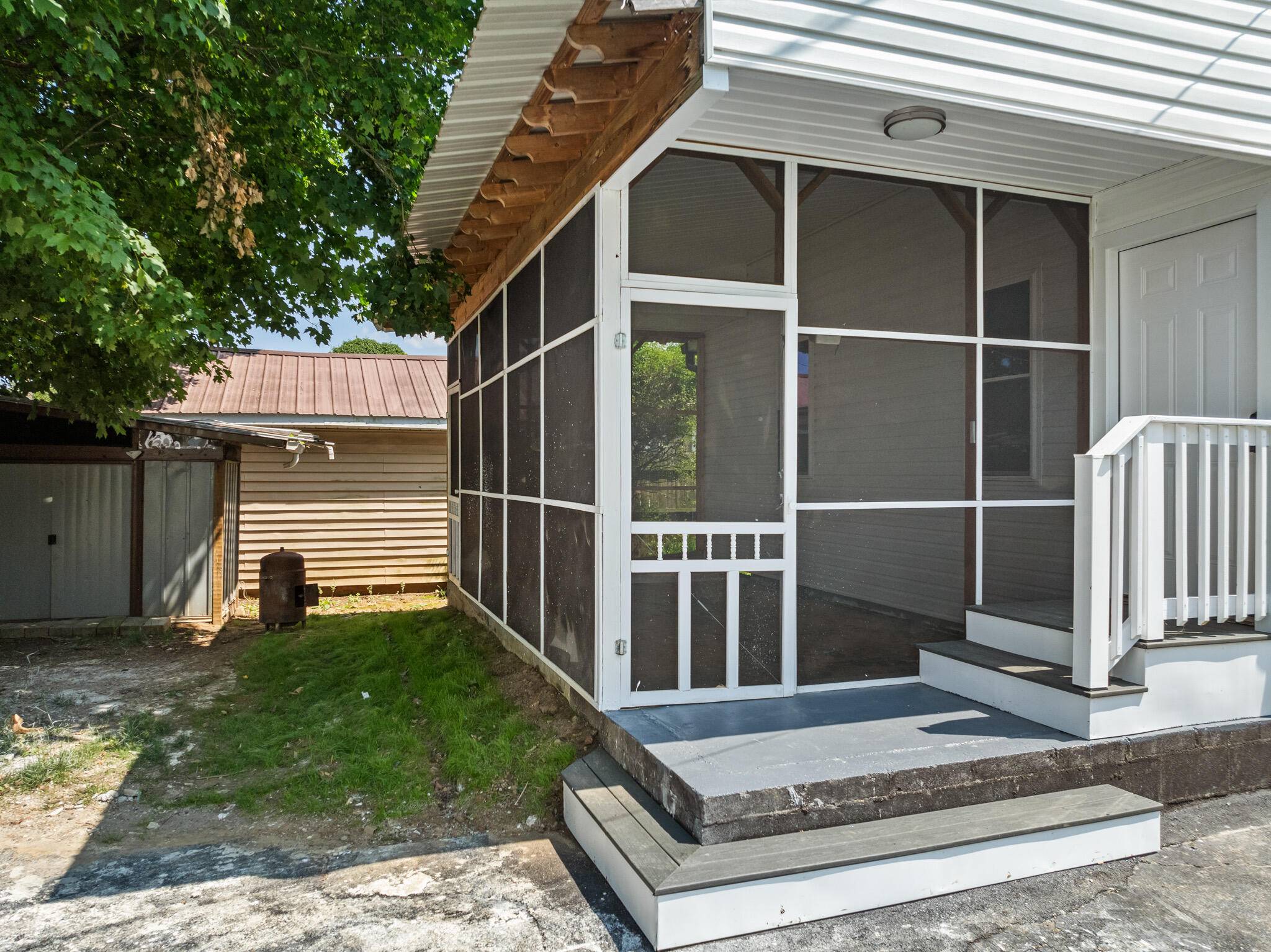 Kingsport, TN 37664,1302 Chestnut ST
