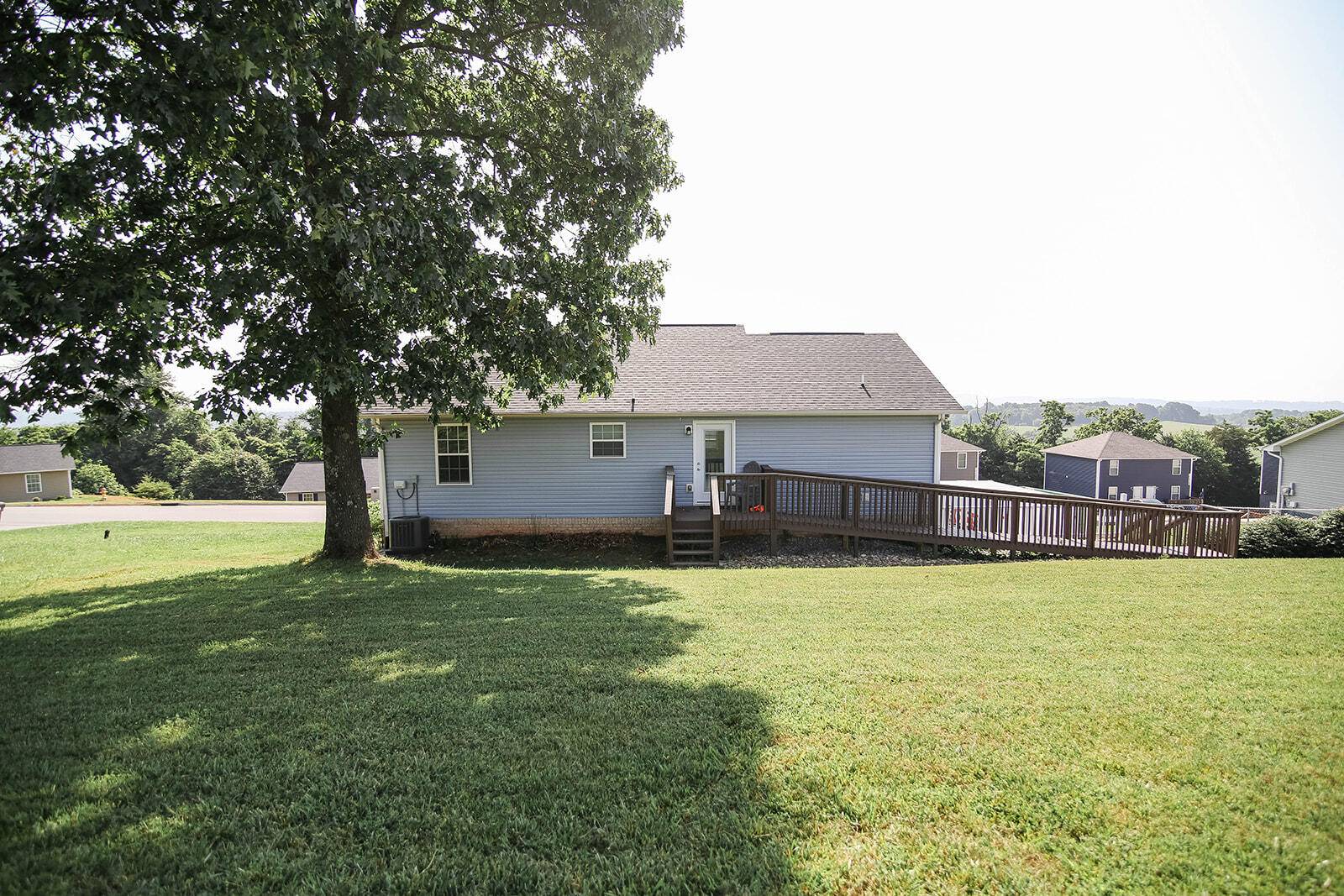 Jefferson City, TN 37760,1255 Jessica LOOP