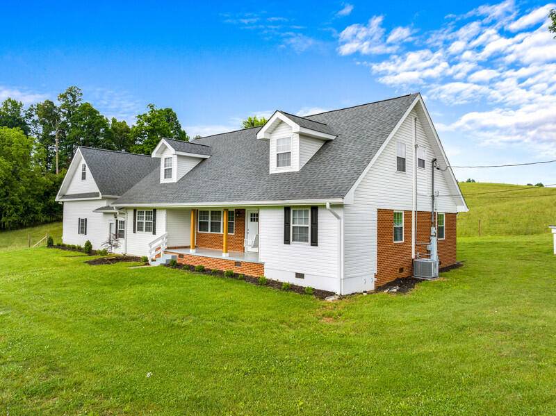 Talbott, TN 37877,993 Lakeshore Rd.