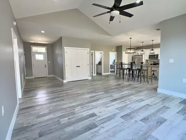 Jefferson City, TN 37760,162 Lakeshore Bay DR