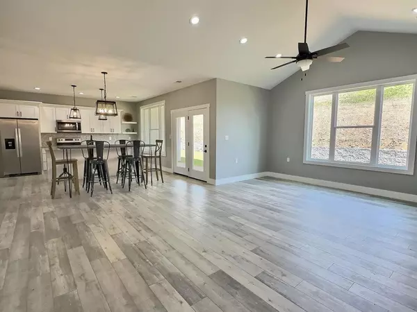 Jefferson City, TN 37760,162 Lakeshore Bay DR