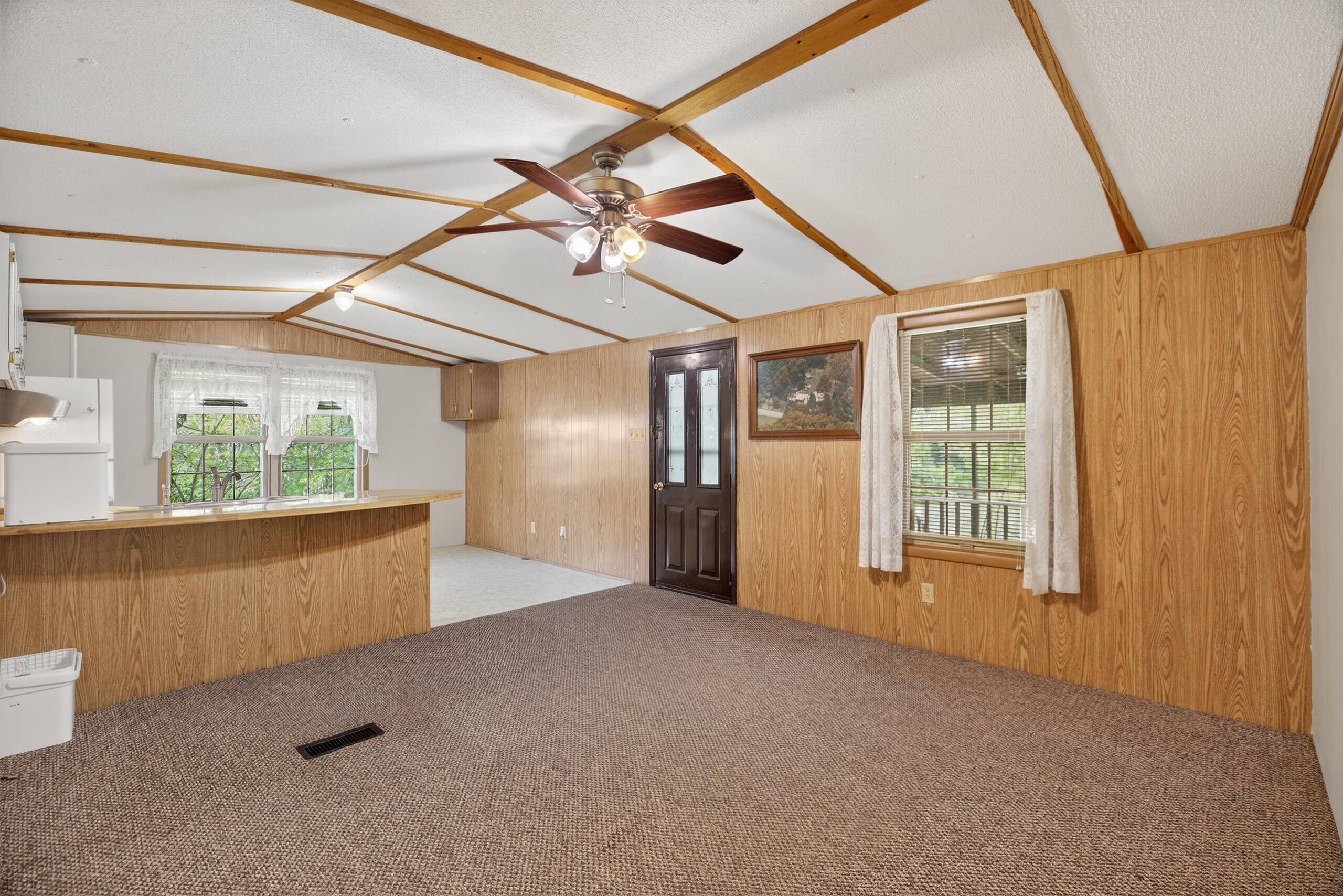 Rogersville, TN 37857,535 Burem RD