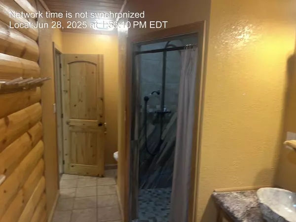 Sevierville, TN 37876,414 SWAYING PINES DR