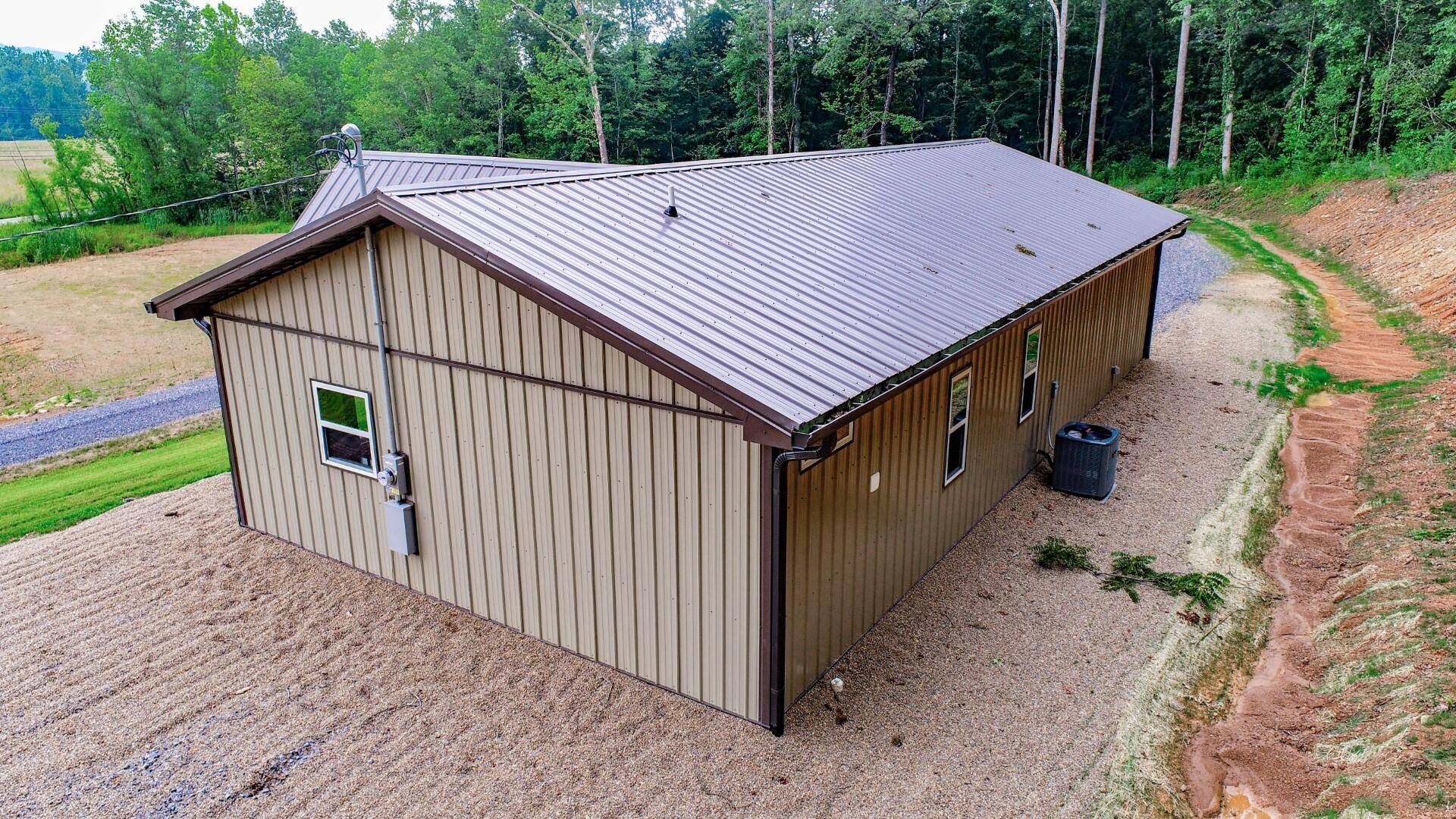 Newport, TN 37821,1976 Hartford Rd