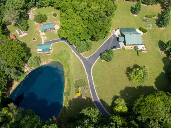 Rutledge, TN 37861,292 Burkhart RD