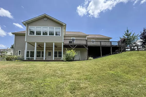 Dandridge, TN 37725,618 Laurie Leigh Ln DR