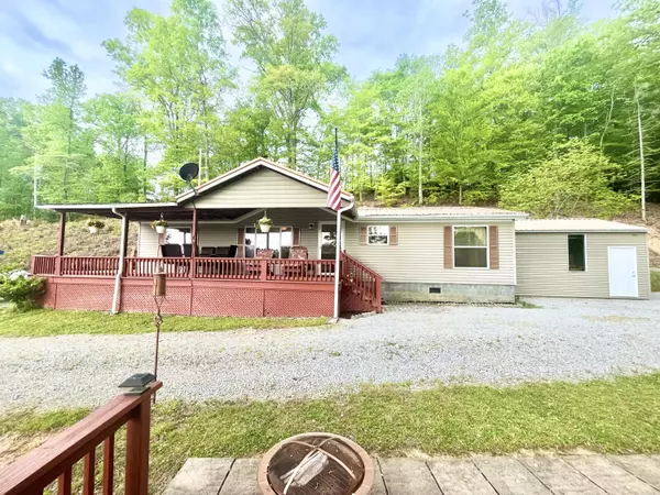 1474 Old Chisholm TRL, Dandridge, TN 37725