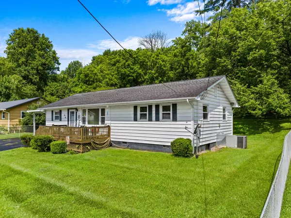 Kingsport, TN 37663,305 Hamilton PL