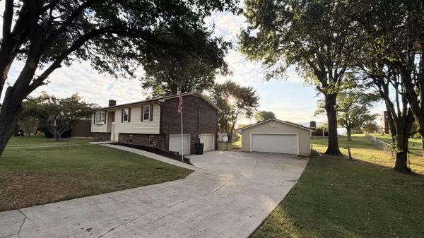 Talbott, TN 37877,7037 Maxwell TER