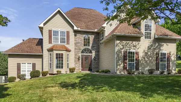 1007 Shadow Wood LN, Morristown, TN 37814