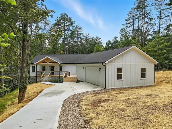 Dandridge, TN 37725,177 Cove Springs Dr DR