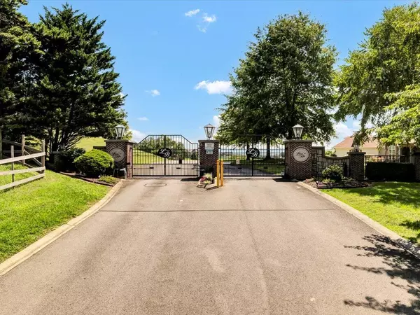 Mooresburg, TN 37811,4021 Paradise DR