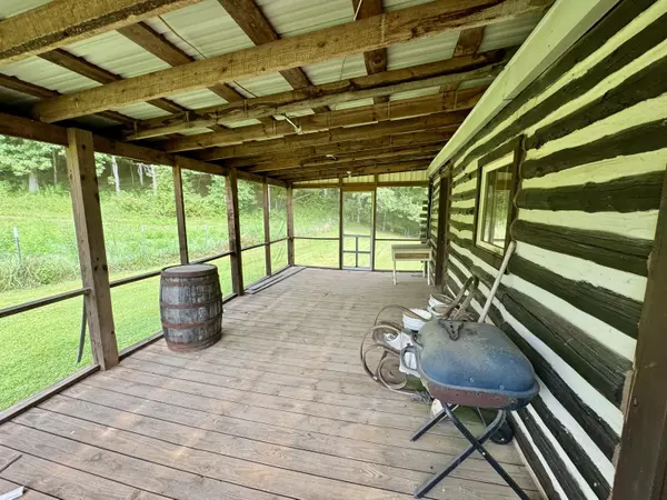 Del Rio, TN 37727,445 Dry Fork Road RD