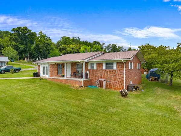 223 Clearview DR, Bean Station, TN 37708