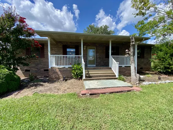 Dandridge, TN 37725,225 St Jordan DR