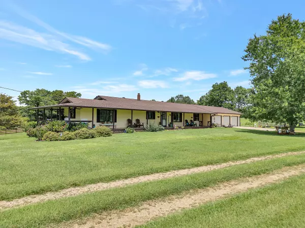 200 Crum LN, Chuckey, TN 37641