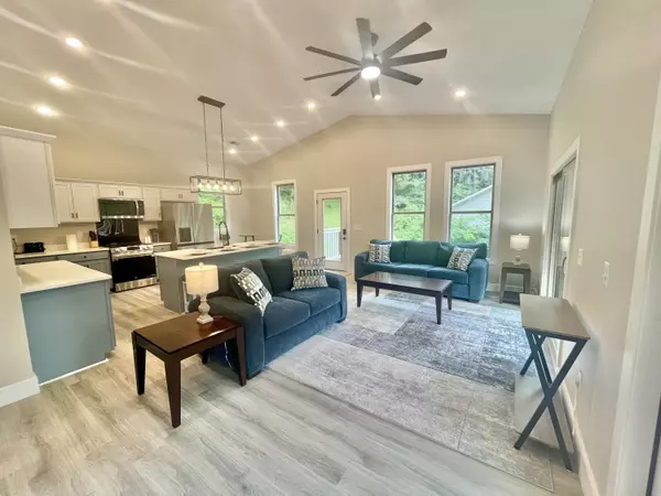 Sevierville, TN 37876,3622 Pittman Center RD