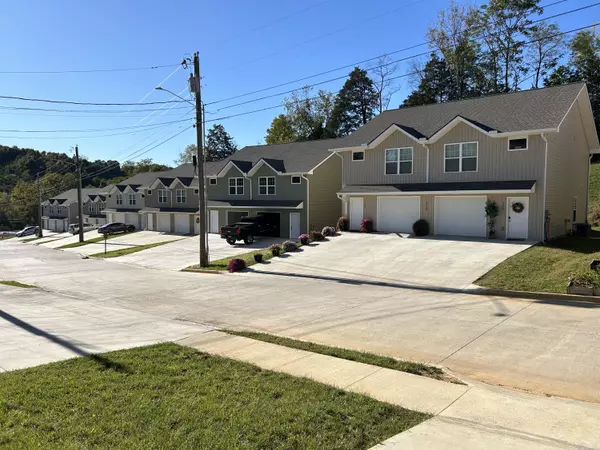 270 Keswick DR, Morristown, TN 37813
