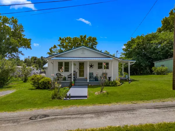 White Pine, TN 37890,3207 Dove Lane